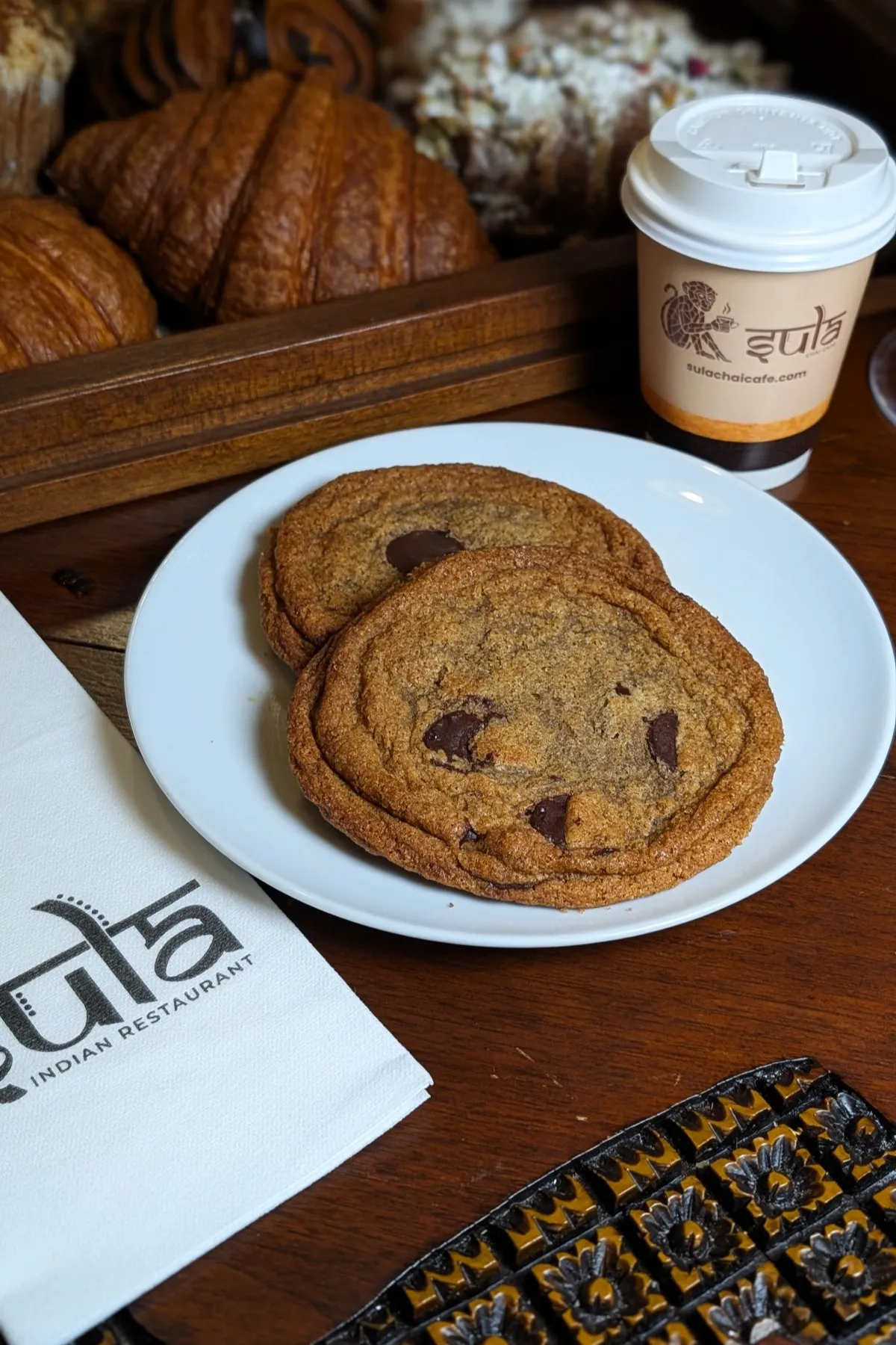 Brown butter espresso cookies and macaroons at Sula Café Vancouver