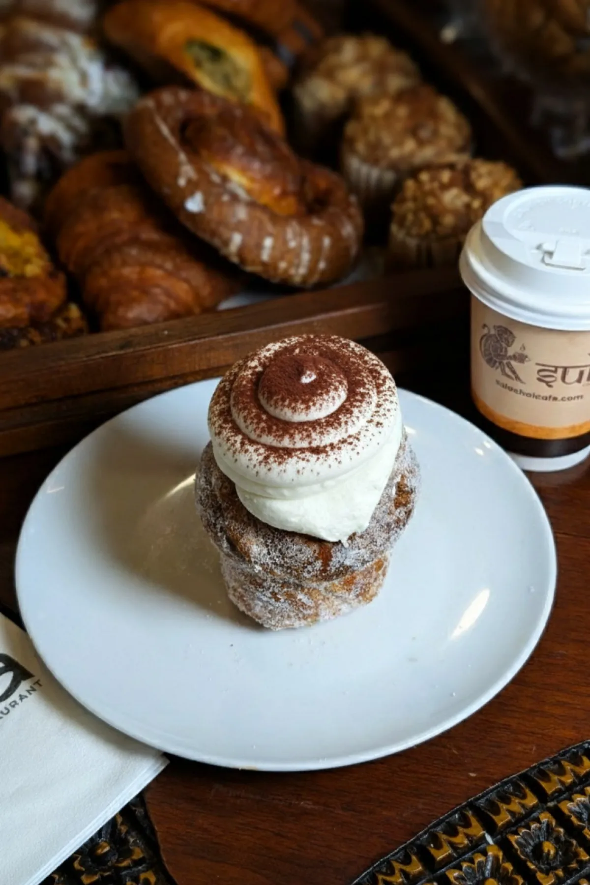 Tiramisu Cruffin